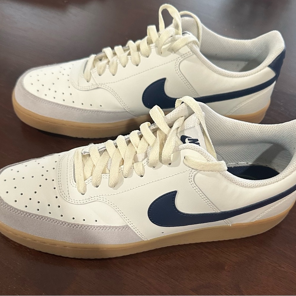 Nike Vision Court shoes size 12